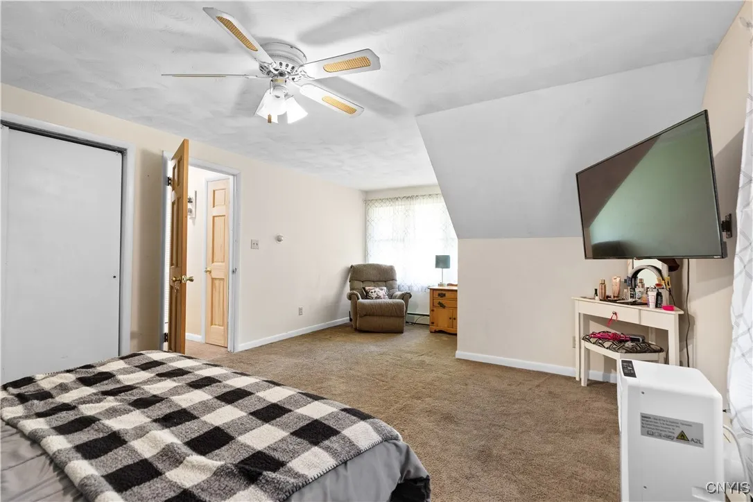 213 Washington Drive, New Hartford, New York 13413, New Hartford, New York 13413, 4 Bedrooms Bedrooms, 6 Rooms Rooms,2 BathroomsBathrooms,Residential,Closed,213 Washington Drive, New Hartford, New York 13413,S1610469