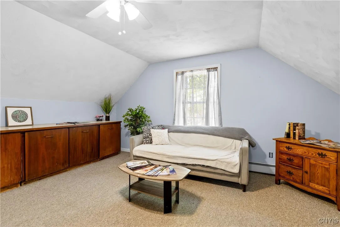 213 Washington Drive, New Hartford, New York 13413, New Hartford, New York 13413, 4 Bedrooms Bedrooms, 6 Rooms Rooms,2 BathroomsBathrooms,Residential,Closed,213 Washington Drive, New Hartford, New York 13413,S1610469