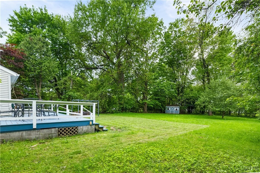 213 Washington Drive, New Hartford, New York 13413, New Hartford, New York 13413, 4 Bedrooms Bedrooms, 6 Rooms Rooms,2 BathroomsBathrooms,Residential,Closed,213 Washington Drive, New Hartford, New York 13413,S1610469