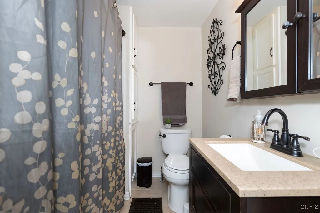 609 Walradt Street, Fulton, New York 13069, Fulton, New York 13069, 3 Bedrooms Bedrooms, 6 Rooms Rooms,1 BathroomBathrooms,Residential,Closed,609 Walradt Street, Fulton, New York 13069,0,S1612820
