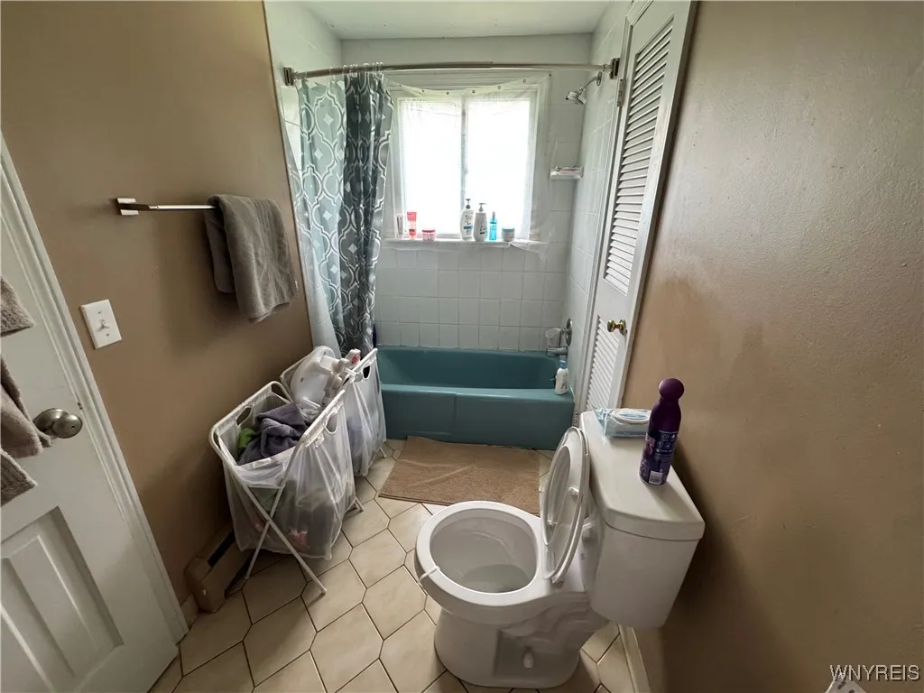 57 Brookdale Drive, Amherst, New York 14221, Amherst, New York 14221, 4 Bedrooms Bedrooms, 10 Rooms Rooms,1 BathroomBathrooms,Residential,For Sale,57 Brookdale Drive, Amherst, New York 14221,B1612013