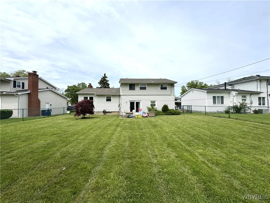 57 Brookdale Drive, Amherst, New York 14221, Amherst, New York 14221, 4 Bedrooms Bedrooms, 10 Rooms Rooms,1 BathroomBathrooms,Residential,For Sale,57 Brookdale Drive, Amherst, New York 14221,B1612013