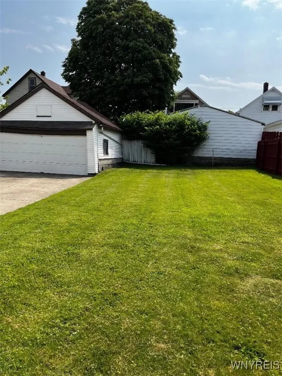 129 Woodell Avenue, Cheektowaga, New York 14211, Cheektowaga, New York 14211, 4 Bedrooms Bedrooms, ,2 BathroomsBathrooms,Residential,Closed,129 Woodell Avenue, Cheektowaga, New York 14211,0,B1612325