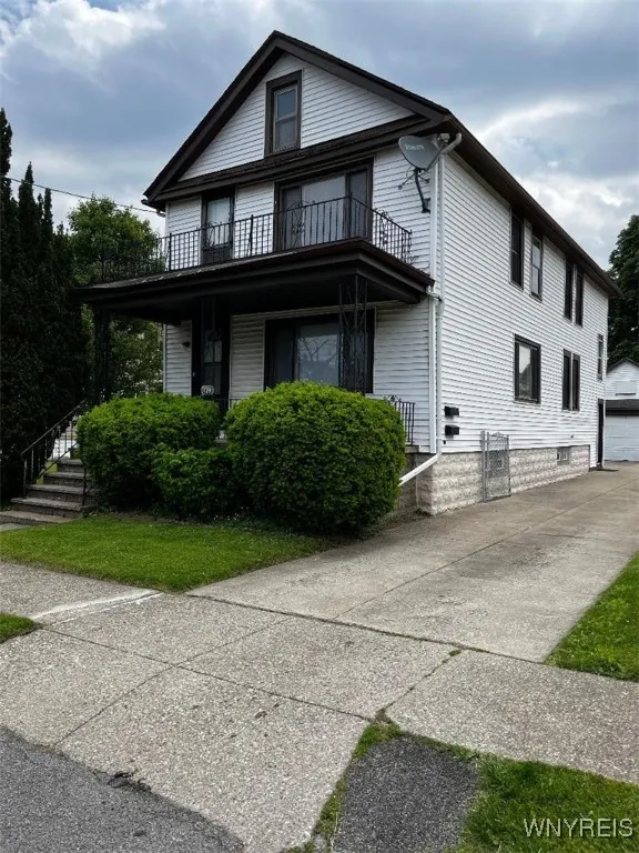 129 Woodell Avenue, Cheektowaga, New York 14211, Cheektowaga, New York 14211, 4 Bedrooms Bedrooms, ,2 BathroomsBathrooms,Residential,Closed,129 Woodell Avenue, Cheektowaga, New York 14211,0,B1612325