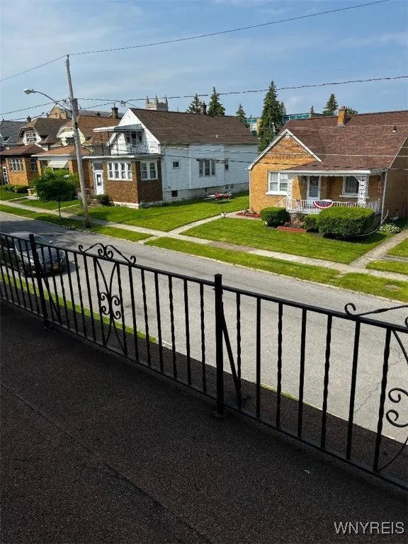 129 Woodell Avenue, Cheektowaga, New York 14211, Cheektowaga, New York 14211, 4 Bedrooms Bedrooms, ,2 BathroomsBathrooms,Residential,Closed,129 Woodell Avenue, Cheektowaga, New York 14211,0,B1612325