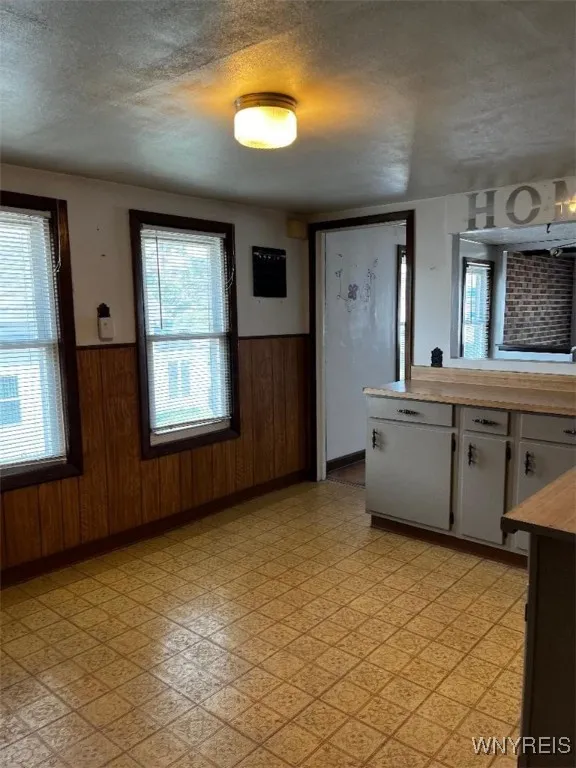 129 Woodell Avenue, Cheektowaga, New York 14211, Cheektowaga, New York 14211, 4 Bedrooms Bedrooms, ,2 BathroomsBathrooms,Residential,Closed,129 Woodell Avenue, Cheektowaga, New York 14211,0,B1612325