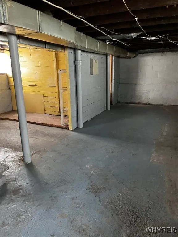 129 Woodell Avenue, Cheektowaga, New York 14211, Cheektowaga, New York 14211, 4 Bedrooms Bedrooms, ,2 BathroomsBathrooms,Residential,Closed,129 Woodell Avenue, Cheektowaga, New York 14211,0,B1612325