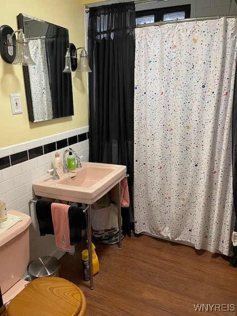 50 Gualbert Avenue, Cheektowaga, New York 14211, Cheektowaga, New York 14211, 4 Bedrooms Bedrooms, ,3 BathroomsBathrooms,Residential,For Sale,50 Gualbert Avenue, Cheektowaga, New York 14211,B1612651