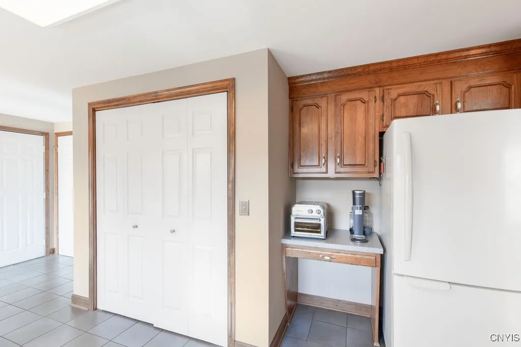 9470 Hawkeye Drive, Cicero, New York 13029, Cicero, New York 13029, 4 Bedrooms Bedrooms, 8 Rooms Rooms,2 BathroomsBathrooms,Residential,Closed,9470 Hawkeye Drive, Cicero, New York 13029,0,S1611981