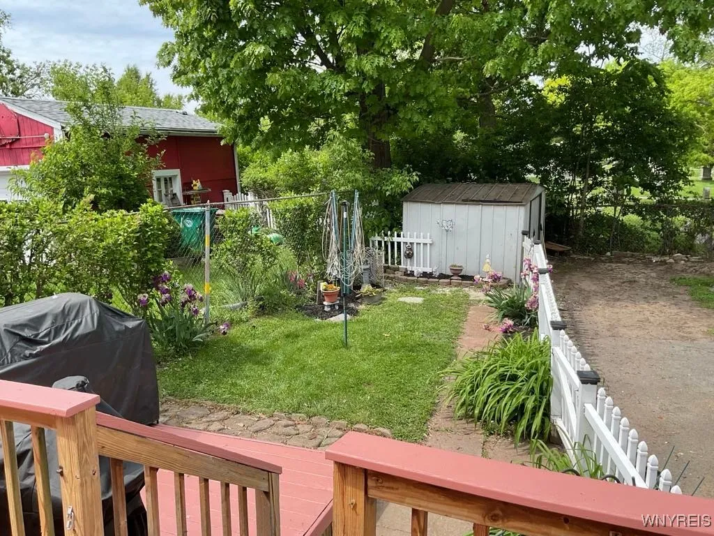 1164 Haeberle Avenue, Niagara Falls, New York 1430, Niagara Falls, New York 14301, 3 Bedrooms Bedrooms, 6 Rooms Rooms,1 BathroomBathrooms,Residential,Closed,1164 Haeberle Avenue, Niagara Falls, New York 1430,B1612618