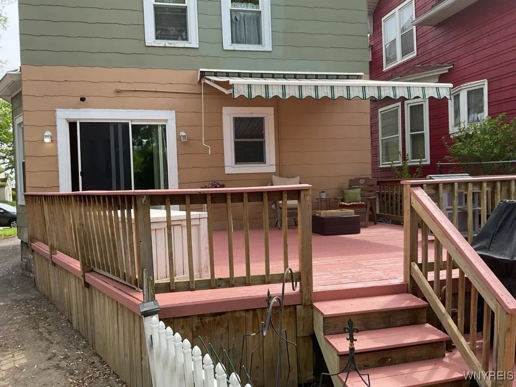 1164 Haeberle Avenue, Niagara Falls, New York 1430, Niagara Falls, New York 14301, 3 Bedrooms Bedrooms, 6 Rooms Rooms,1 BathroomBathrooms,Residential,Closed,1164 Haeberle Avenue, Niagara Falls, New York 1430,B1612618
