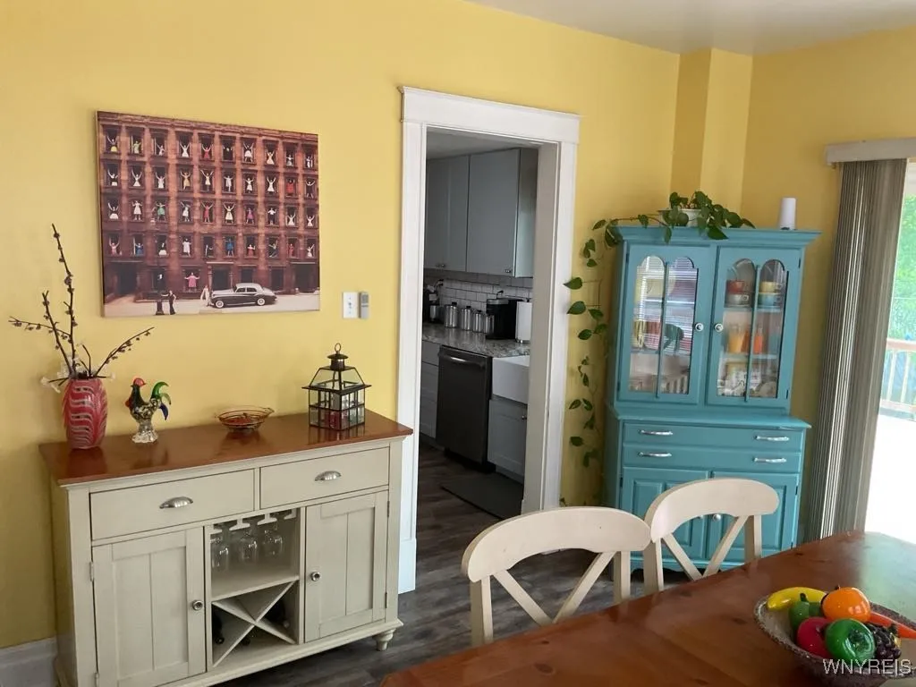 1164 Haeberle Avenue, Niagara Falls, New York 1430, Niagara Falls, New York 14301, 3 Bedrooms Bedrooms, 6 Rooms Rooms,1 BathroomBathrooms,Residential,Closed,1164 Haeberle Avenue, Niagara Falls, New York 1430,B1612618