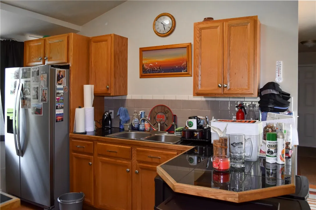 11415-11417 County Route 9, Prattsburgh, New York, Prattsburgh, New York 14873, 3 Bedrooms Bedrooms, 7 Rooms Rooms,2 BathroomsBathrooms,Residential,Closed,11415-11417 County Route 9, Prattsburgh, New York ,0,R1612897 11415-11417 County Route 9, Prattsburgh, New York, Prattsburgh, New York 14873, 3 Bedrooms Bedrooms, 7 Rooms Rooms,2 BathroomsBathrooms,Residential,Closed,11415-11417 County Route 9, Prattsburgh, New York ,0,R1612897