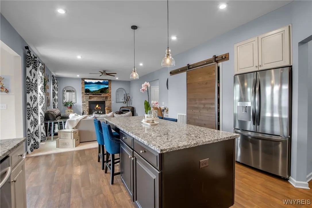 123 Stonebridge Road, Grand Island, New York 14072, Grand Island, New York 14072, 5 Bedrooms Bedrooms, 10 Rooms Rooms,3 BathroomsBathrooms,Residential,Closed,123 Stonebridge Road, Grand Island, New York 14072,B1612453
