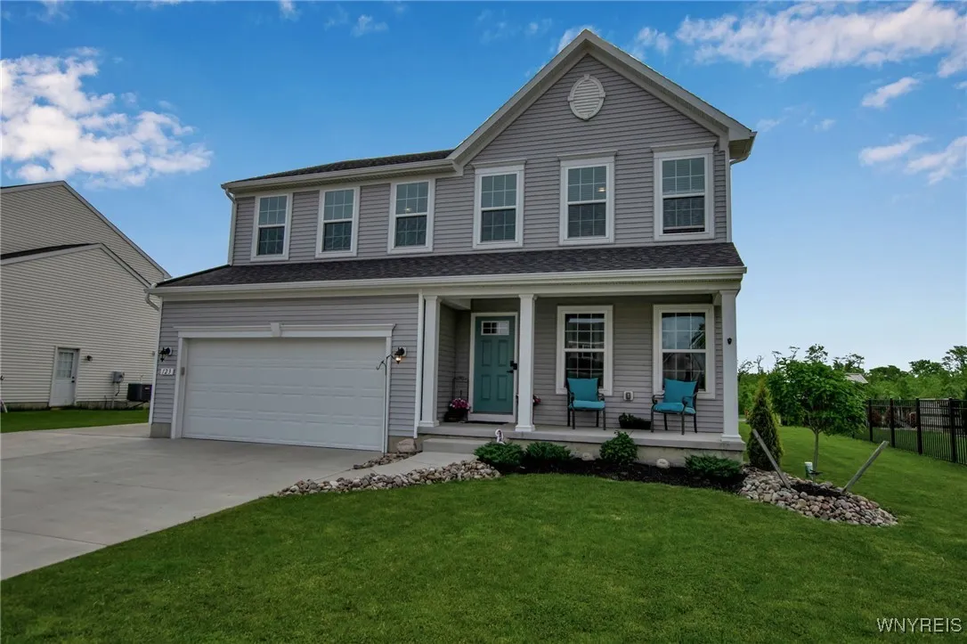 123 Stonebridge Road, Grand Island, New York 14072, Grand Island, New York 14072, 5 Bedrooms Bedrooms, 10 Rooms Rooms,3 BathroomsBathrooms,Residential,Closed,123 Stonebridge Road, Grand Island, New York 14072,B1612453