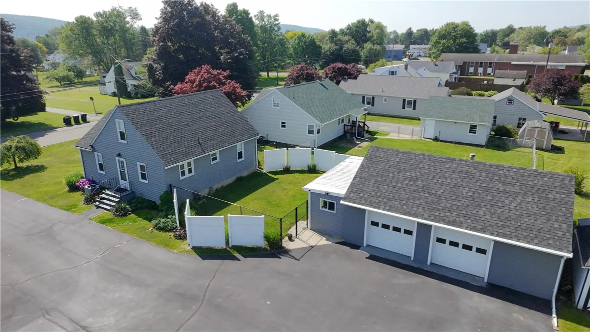 313 Gardner Road, Horseheads, New York 14845, Horseheads, New York 14845, 3 Bedrooms Bedrooms, 5 Rooms Rooms,1 BathroomBathrooms,Residential,Closed,313 Gardner Road, Horseheads, New York 14845,0,R1612744