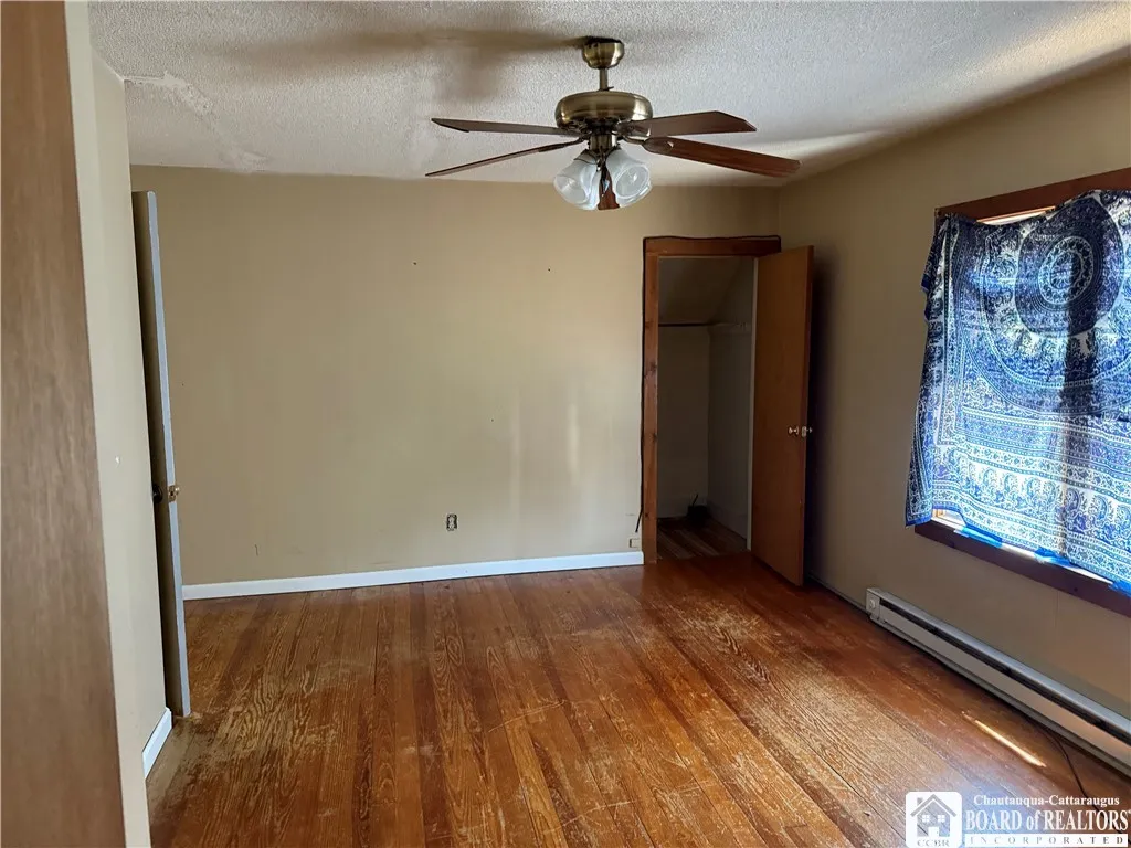 11 Myers Avenue, Jamestown, New York 14701, Jamestown, New York 14701, 2 Bedrooms Bedrooms, 5 Rooms Rooms,1 BathroomBathrooms,Residential,For Sale,11 Myers Avenue, Jamestown, New York 14701,R1612564