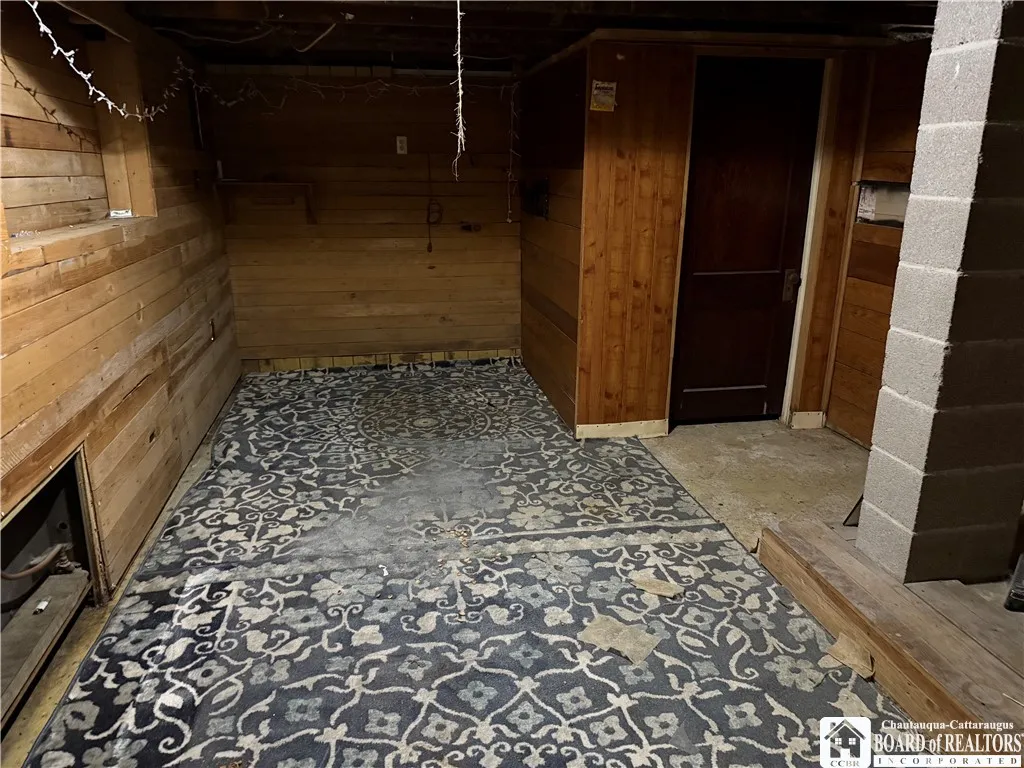 11 Myers Avenue, Jamestown, New York 14701, Jamestown, New York 14701, 2 Bedrooms Bedrooms, 5 Rooms Rooms,1 BathroomBathrooms,Residential,For Sale,11 Myers Avenue, Jamestown, New York 14701,R1612564