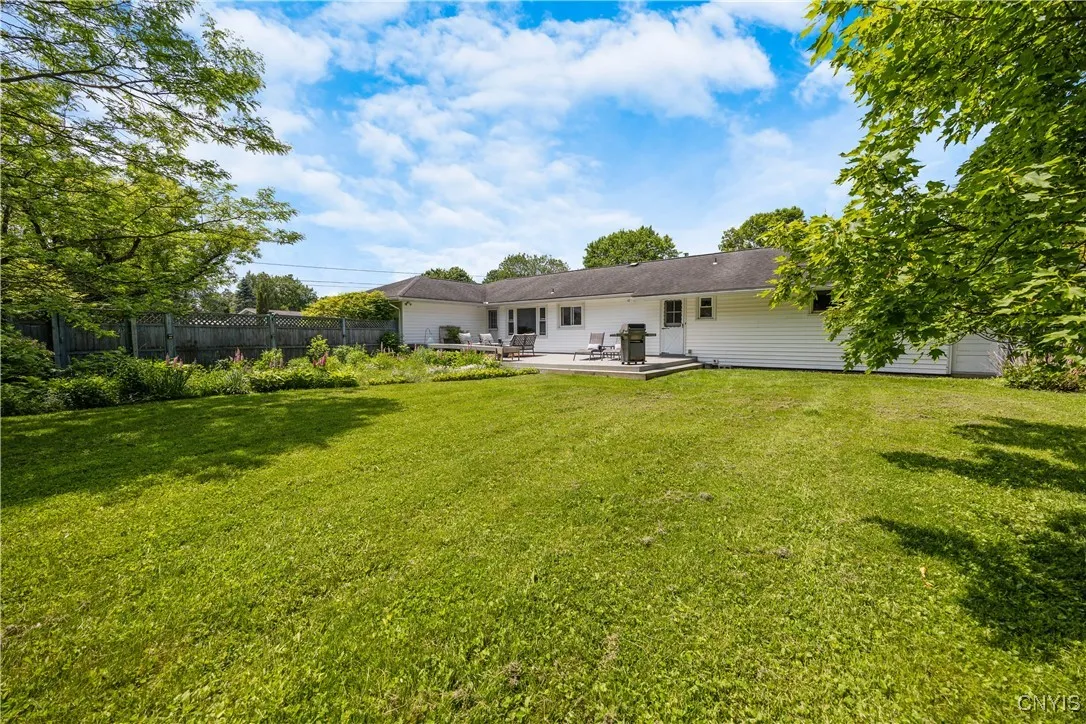 25 Morningside Drive, Cortland, New York 13045, Cortland, New York 13045, 3 Bedrooms Bedrooms, 10 Rooms Rooms,2 BathroomsBathrooms,Residential,Closed,25 Morningside Drive, Cortland, New York 13045,S1612568
