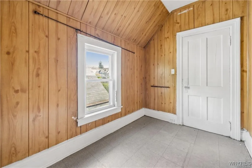 340 Rhode Island Street, Buffalo, New York 14213, Buffalo, New York 14213, 10 Bedrooms Bedrooms, ,4 BathroomsBathrooms,Residential,For Sale,340 Rhode Island Street, Buffalo, New York 14213,B1612901