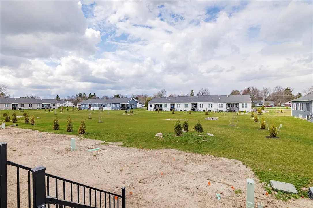 56 Cedarway Circle, Webster, New York 14580, Webster, New York 14580, 2 Bedrooms Bedrooms, 12 Rooms Rooms,2 BathroomsBathrooms,Residential,Closed,56 Cedarway Circle, Webster, New York 14580,R1612524