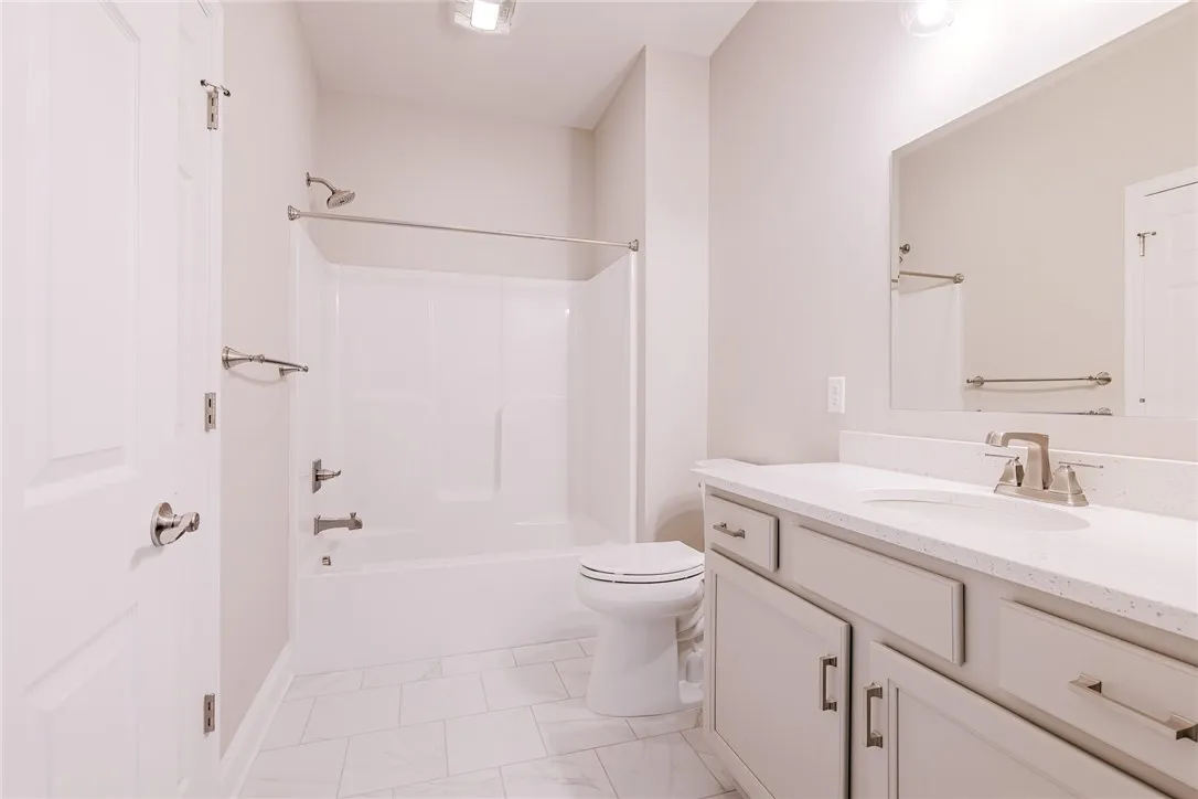 56 Cedarway Circle, Webster, New York 14580, Webster, New York 14580, 2 Bedrooms Bedrooms, 12 Rooms Rooms,2 BathroomsBathrooms,Residential,Closed,56 Cedarway Circle, Webster, New York 14580,R1612524
