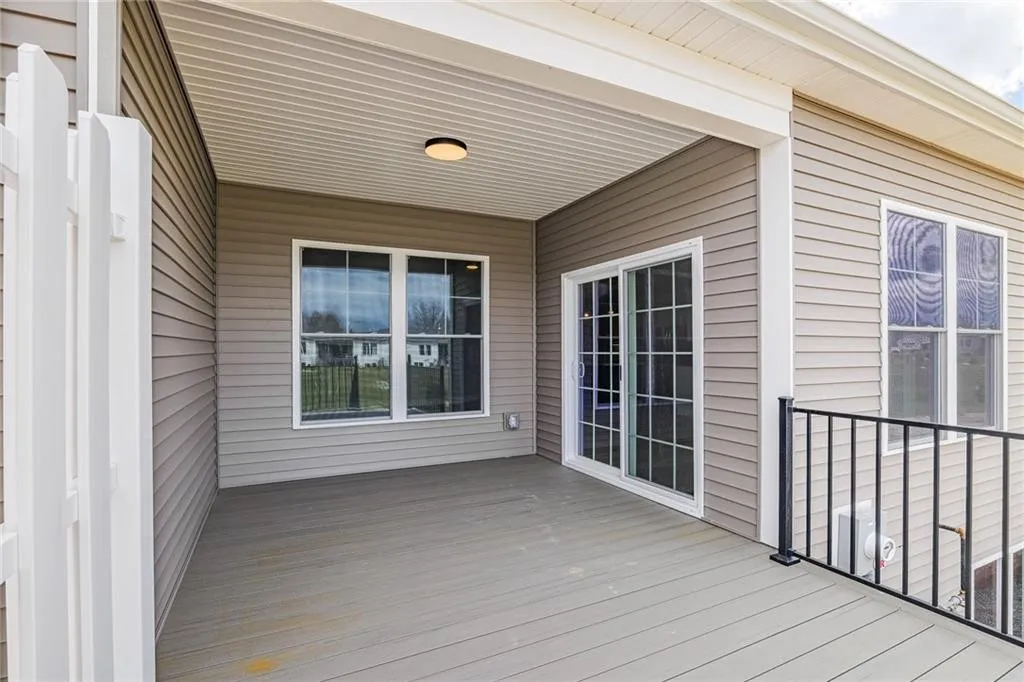56 Cedarway Circle, Webster, New York 14580, Webster, New York 14580, 2 Bedrooms Bedrooms, 12 Rooms Rooms,2 BathroomsBathrooms,Residential,Closed,56 Cedarway Circle, Webster, New York 14580,0,R1612526