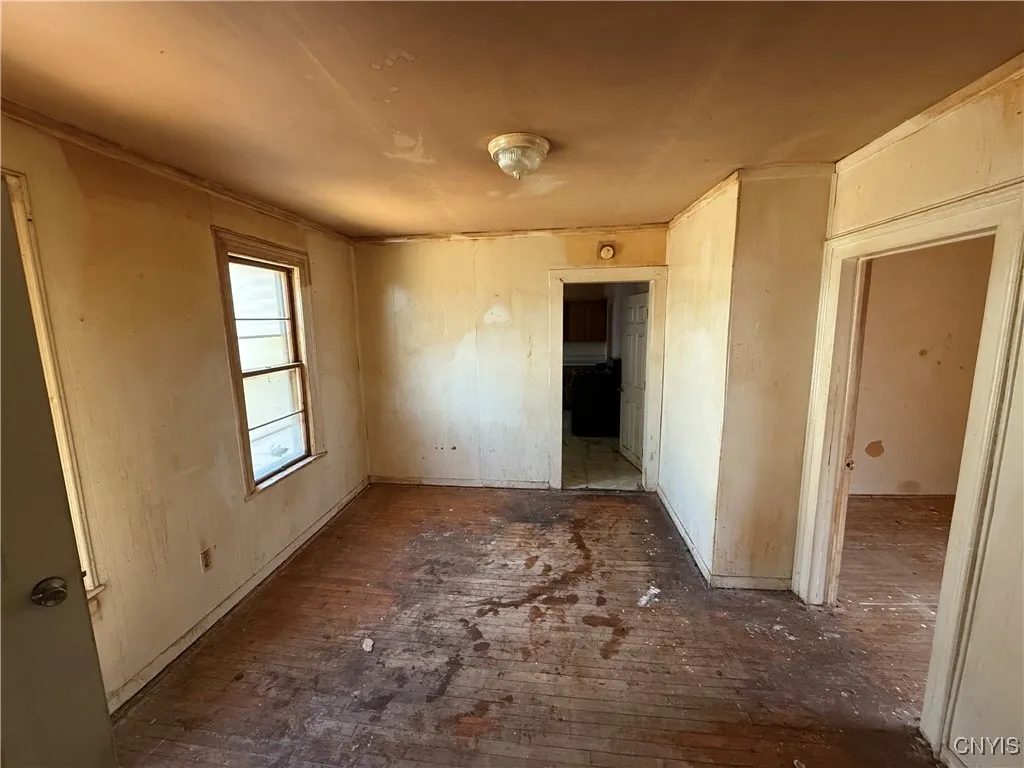 131 Lakeview Avenue, Syracuse, New York 13204, Syracuse, New York 13204, 5 Bedrooms Bedrooms, ,2 BathroomsBathrooms,Residential,Closed,131 Lakeview Avenue, Syracuse, New York 13204,S1611743