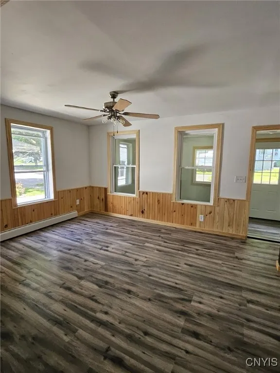 226 East 2nd Street, Oswego-city, New York 13126, Oswego, New York 13126, 3 Bedrooms Bedrooms, 7 Rooms Rooms,1 BathroomBathrooms,Residential,Closed,226 East 2nd Street, Oswego-city, New York 13126,0,S1607253
