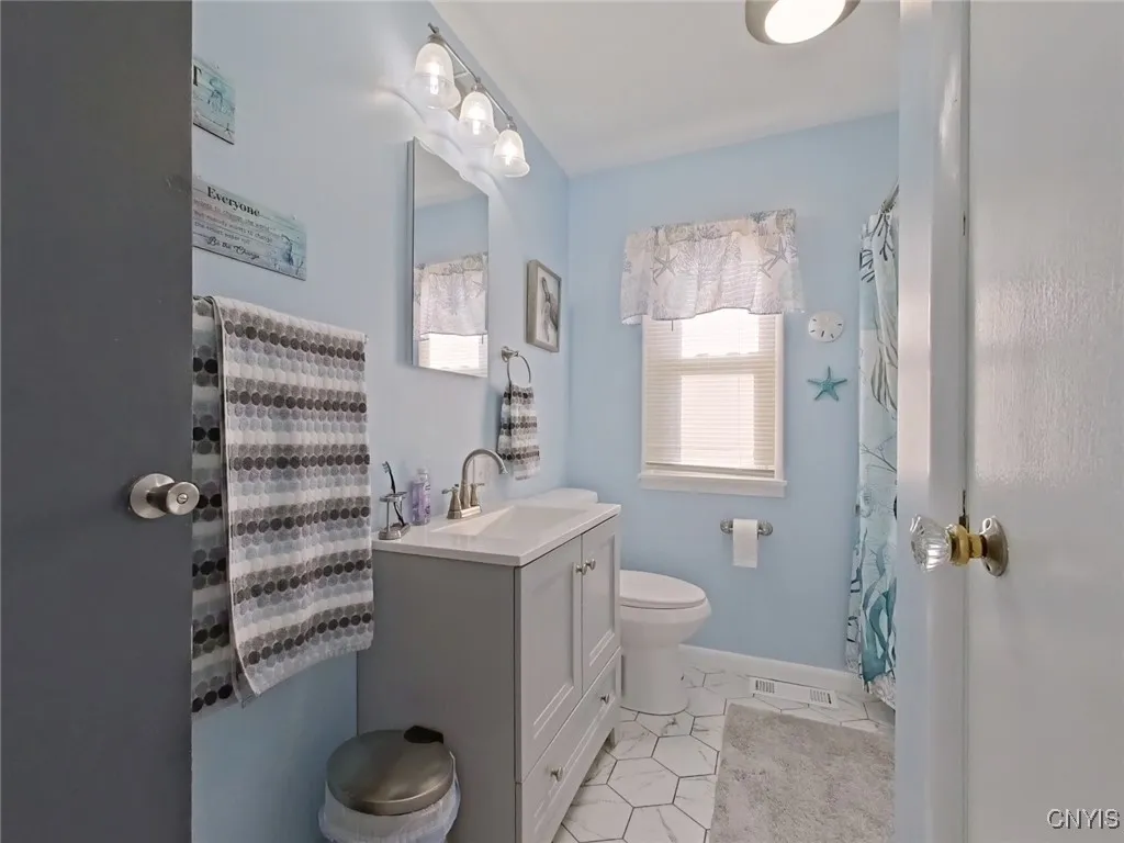 24 Pinecrest Road, Whitestown, New York 13492, Whitestown, New York 13492, 3 Bedrooms Bedrooms, 6 Rooms Rooms,1 BathroomBathrooms,Residential,Closed,24 Pinecrest Road, Whitestown, New York 13492,0,S1612869