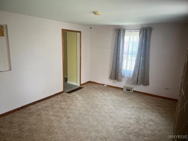 96 Yvonne Avenue, Cheektowaga, New York 14225, Cheektowaga, New York 14225, 4 Bedrooms Bedrooms, 7 Rooms Rooms,1 BathroomBathrooms,Residential,Closed,96 Yvonne Avenue, Cheektowaga, New York 14225,0,B1612865