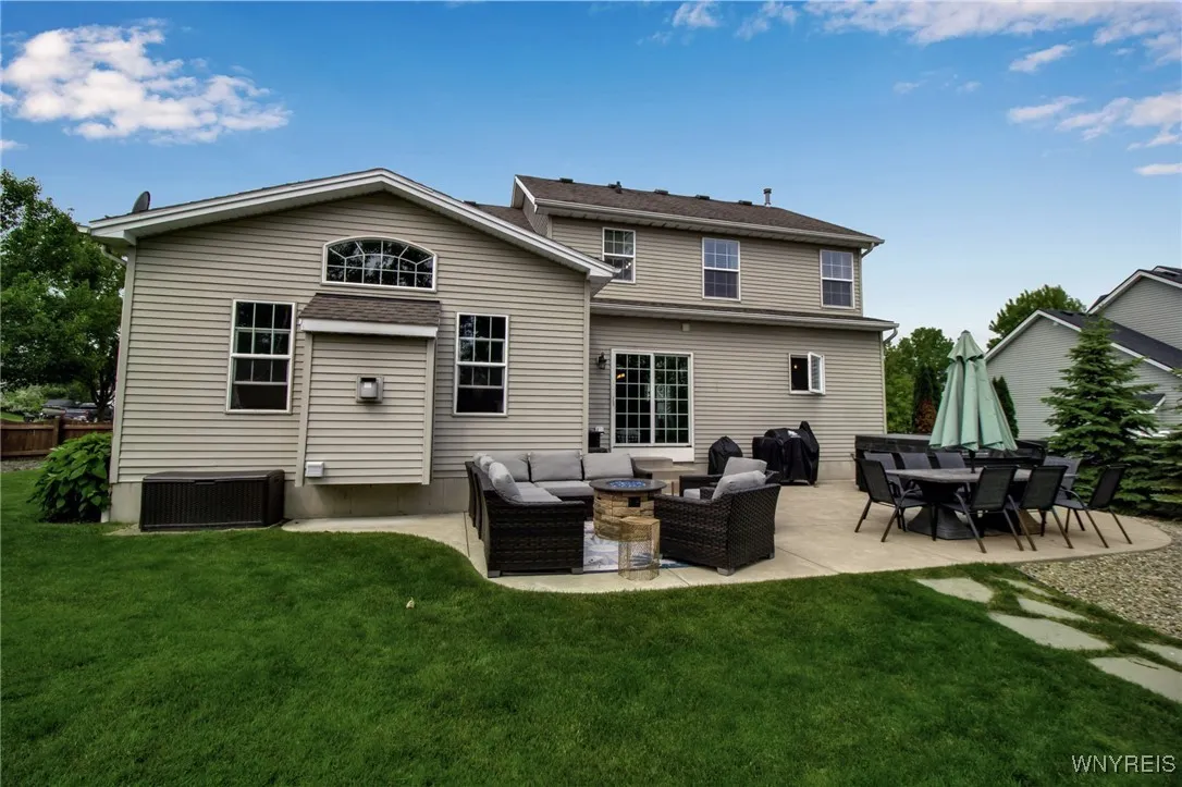 5999 Pinehurst Court, Hamburg, New York 14085, Hamburg, New York 14085, 4 Bedrooms Bedrooms, 12 Rooms Rooms,2 BathroomsBathrooms,Residential,Closed,5999 Pinehurst Court, Hamburg, New York 14085,0,B1612975