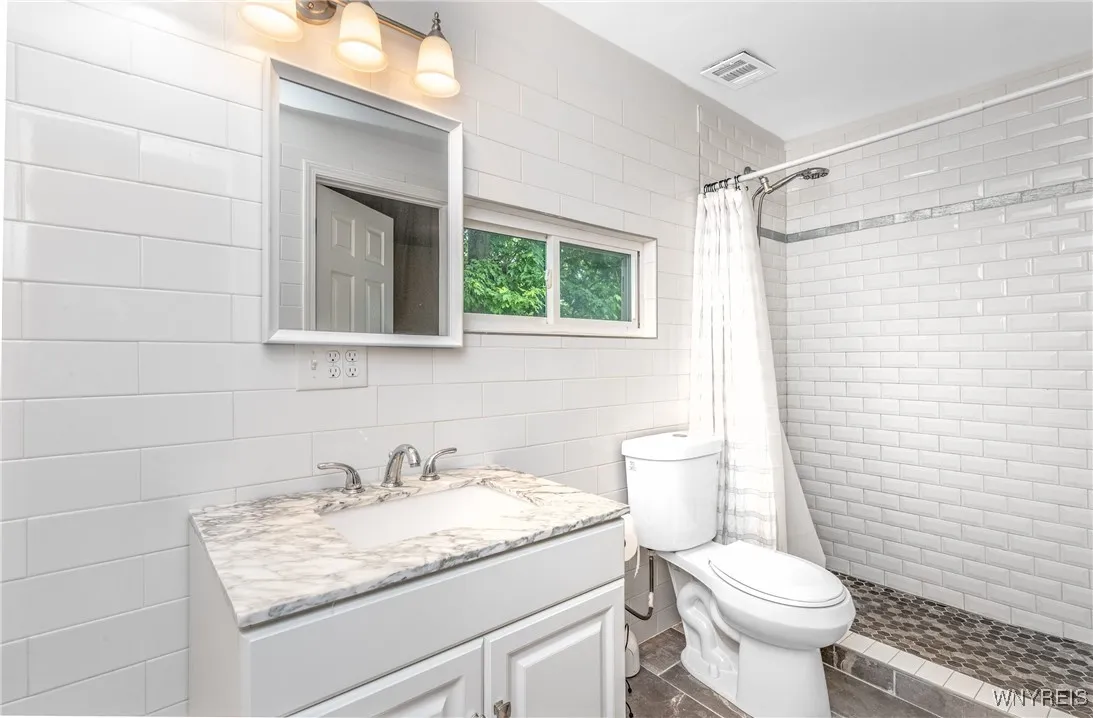 7 Morgan Street, Tonawanda-city, New York 14150, Tonawanda, New York 14150, 4 Bedrooms Bedrooms, 7 Rooms Rooms,2 BathroomsBathrooms,Residential,Closed,7 Morgan Street, Tonawanda-city, New York 14150,B1612964