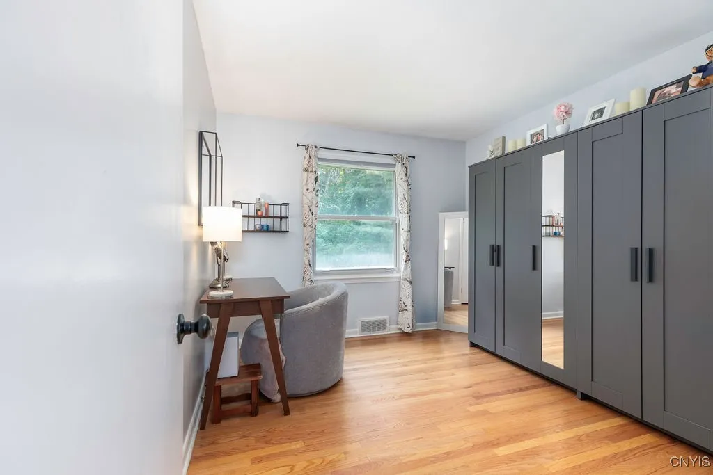 112 Oakley Drive, Cicero, New York 13212, Cicero, New York 13212, 3 Bedrooms Bedrooms, 6 Rooms Rooms,1 BathroomBathrooms,Residential,Closed,112 Oakley Drive, Cicero, New York 13212,S1612416
