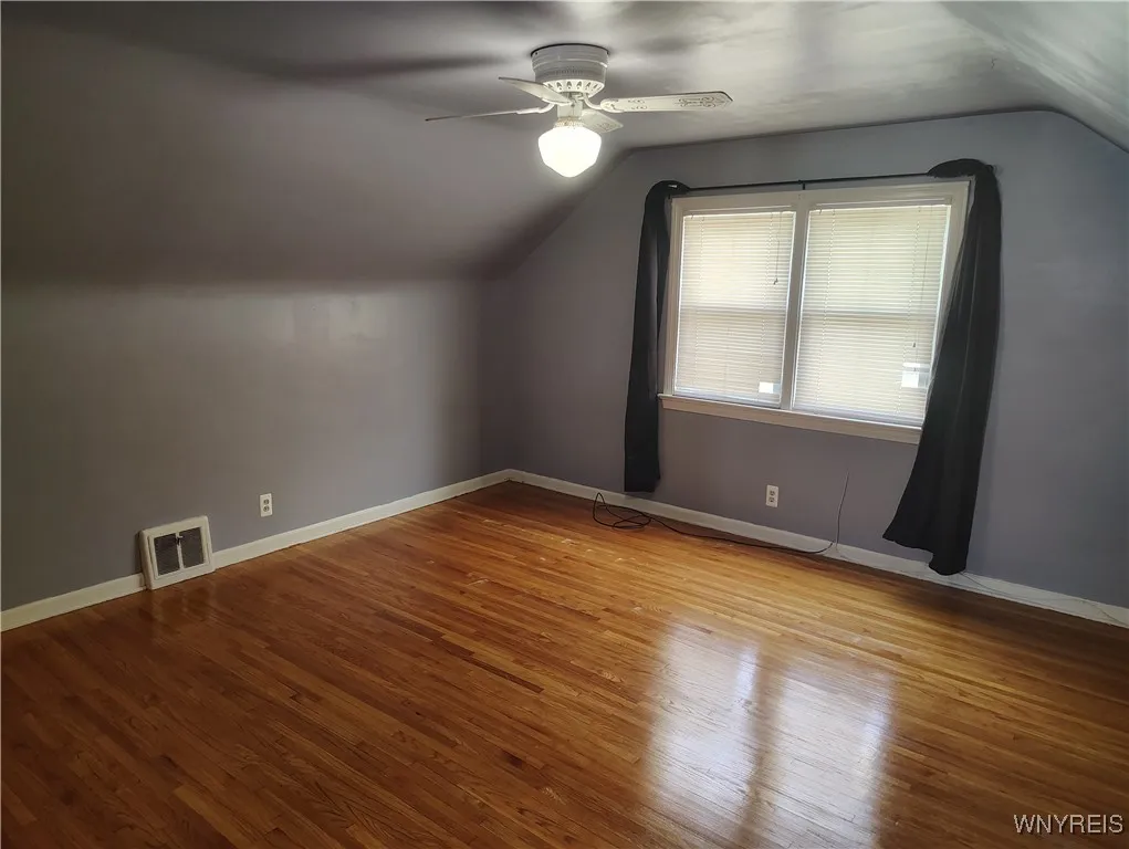 39 Manning Road, Amherst, New York 14226, Amherst, New York 14226, 4 Bedrooms Bedrooms, 7 Rooms Rooms,1 BathroomBathrooms,Residential Lease,Closed,39 Manning Road, Amherst, New York 14226,B1613019