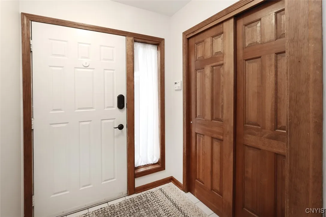 442 Summerhaven Drive North, Manlius, New York 130, Manlius, New York 13057, 2 Bedrooms Bedrooms, 7 Rooms Rooms,1 BathroomBathrooms,Residential,Closed,442 Summerhaven Drive North, Manlius, New York 130,0,S1612837