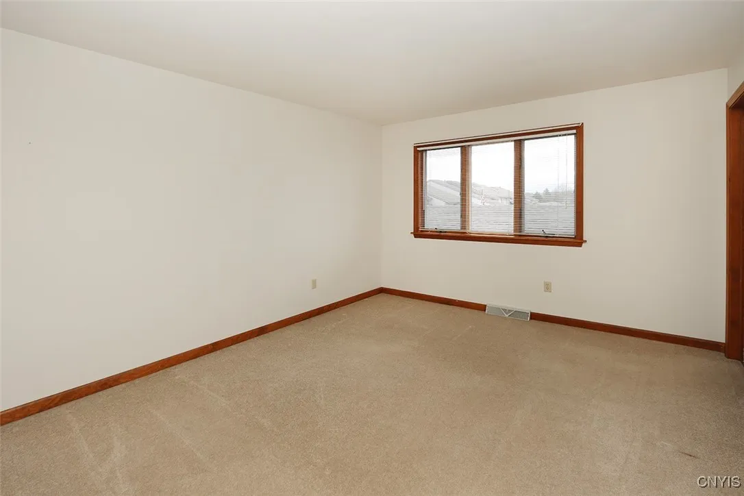 442 Summerhaven Drive North, Manlius, New York 130, Manlius, New York 13057, 2 Bedrooms Bedrooms, 7 Rooms Rooms,1 BathroomBathrooms,Residential,Closed,442 Summerhaven Drive North, Manlius, New York 130,0,S1612837