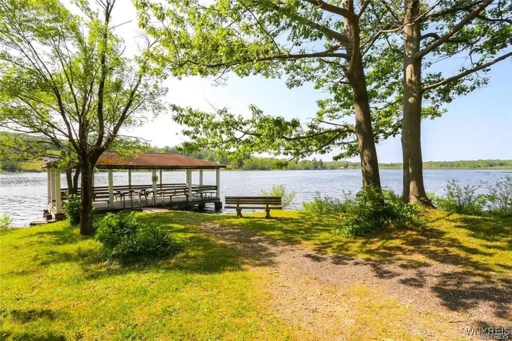 28 South Street S, Pomfret, New York 14752, Pomfret, New York 14752, 3 Bedrooms Bedrooms, 9 Rooms Rooms,2 BathroomsBathrooms,Residential,Closed,28 South Street S, Pomfret, New York 14752,0,B1613041
