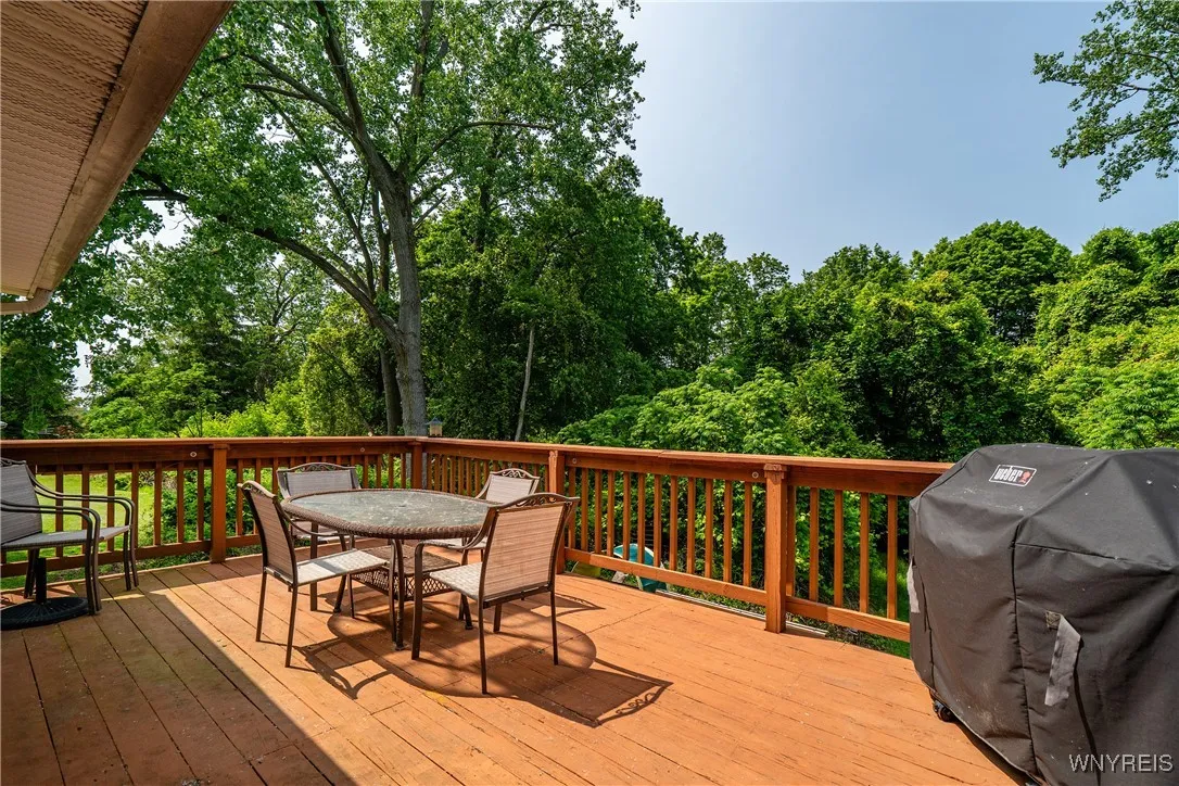 14 Westerly Drive, Pomfret, New York 14063, Pomfret, New York 14063, 3 Bedrooms Bedrooms, 7 Rooms Rooms,2 BathroomsBathrooms,Residential,For Sale,14 Westerly Drive, Pomfret, New York 14063,0,B1613021