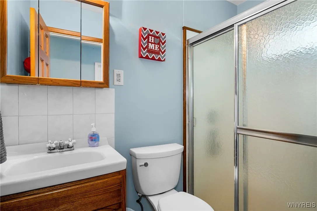 14 Westerly Drive, Pomfret, New York 14063, Pomfret, New York 14063, 3 Bedrooms Bedrooms, 7 Rooms Rooms,2 BathroomsBathrooms,Residential,For Sale,14 Westerly Drive, Pomfret, New York 14063,0,B1613021