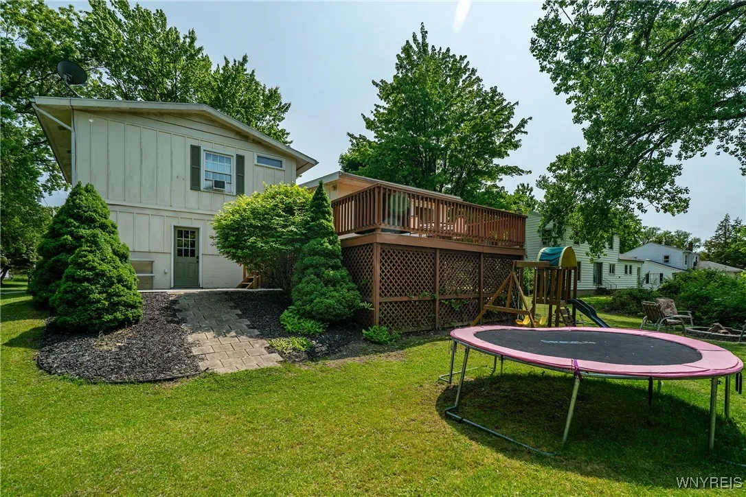 14 Westerly Drive, Pomfret, New York 14063, Pomfret, New York 14063, 3 Bedrooms Bedrooms, 7 Rooms Rooms,2 BathroomsBathrooms,Residential,For Sale,14 Westerly Drive, Pomfret, New York 14063,0,B1613021