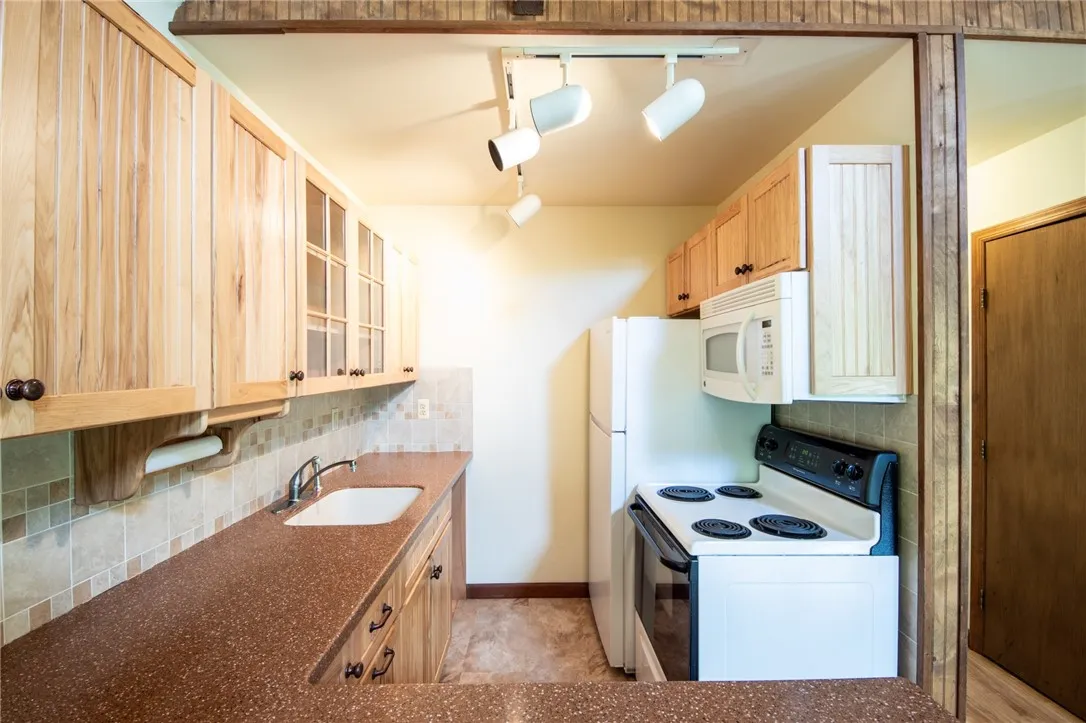 171 Turk Hill Road, Roxbury, New York 13757, Roxbury, New York 13757, 3 Bedrooms Bedrooms, 8 Rooms Rooms,2 BathroomsBathrooms,Residential,Closed,171 Turk Hill Road, Roxbury, New York 13757,R1611628
