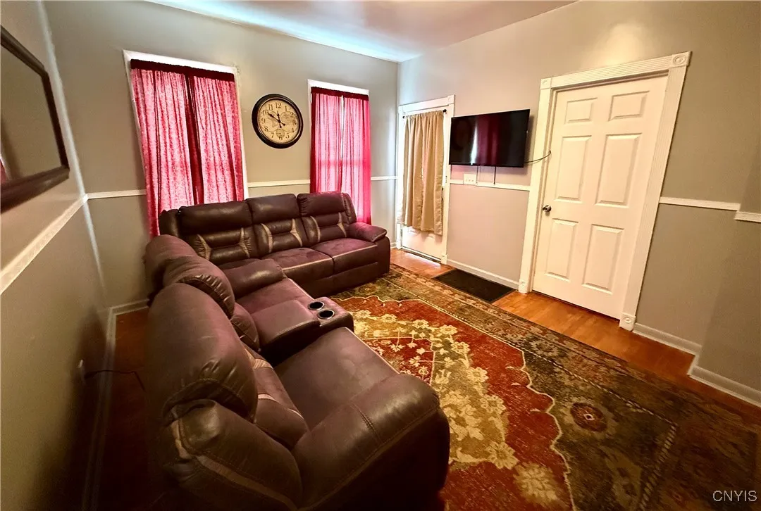 138 Lawrence Street, Syracuse, New York 13208, Syracuse, New York 13208, 5 Bedrooms Bedrooms, 8 Rooms Rooms,1 BathroomBathrooms,Residential,Closed,138 Lawrence Street, Syracuse, New York 13208,0,S1612275