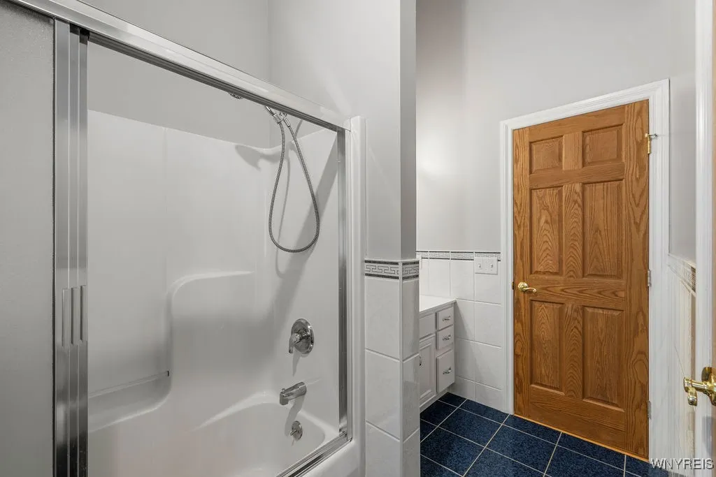 4699 Stacey Drive, Lewiston, New York 14092, Lewiston, New York 14092, 4 Bedrooms Bedrooms, 13 Rooms Rooms,3 BathroomsBathrooms,Residential,Closed,4699 Stacey Drive, Lewiston, New York 14092,0,B1612286
