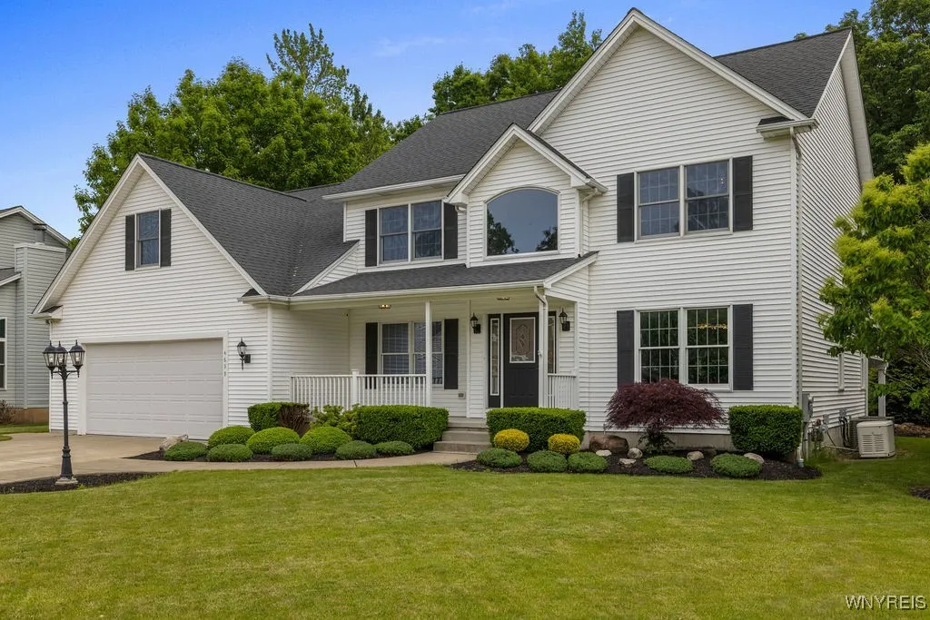 4699 Stacey Drive, Lewiston, New York 14092, Lewiston, New York 14092, 4 Bedrooms Bedrooms, 13 Rooms Rooms,3 BathroomsBathrooms,Residential,Closed,4699 Stacey Drive, Lewiston, New York 14092,0,B1612286