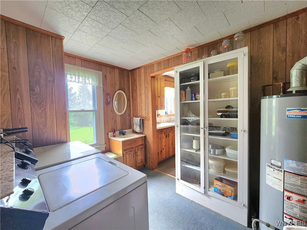 9854 Route 240, Ashford, New York 14171, Ashford, New York 14171, 3 Bedrooms Bedrooms, 9 Rooms Rooms,1 BathroomBathrooms,Residential,Closed,9854 Route 240, Ashford, New York 14171,0,B1612764