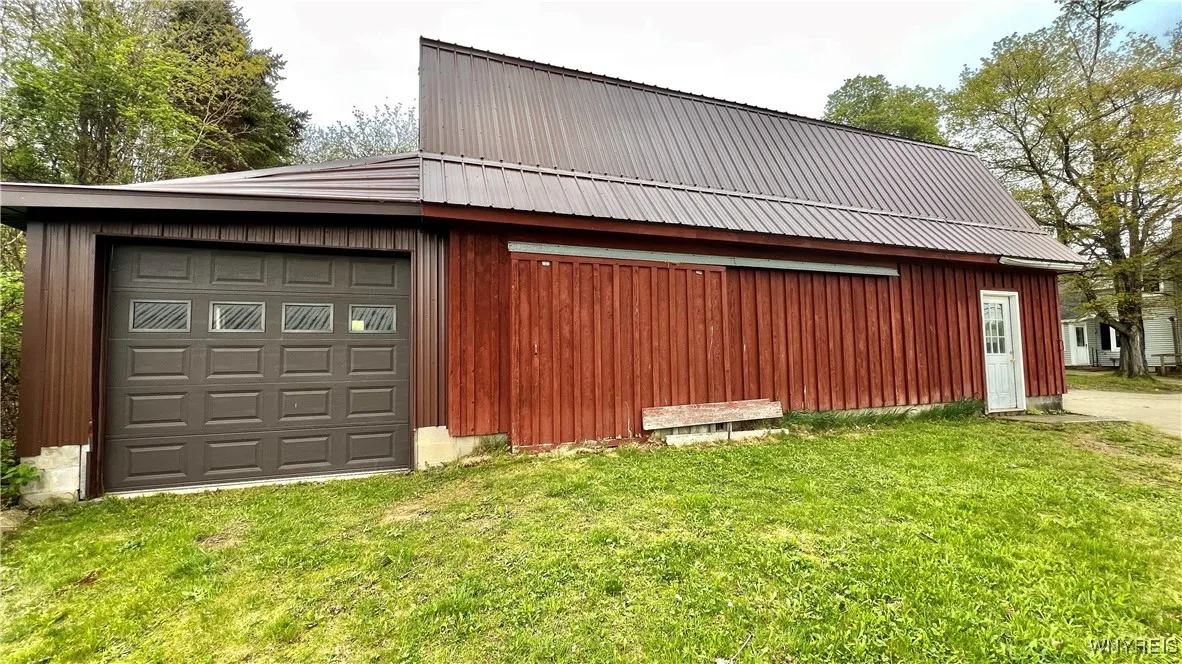 9854 Route 240, Ashford, New York 14171, Ashford, New York 14171, 3 Bedrooms Bedrooms, 9 Rooms Rooms,1 BathroomBathrooms,Residential,Closed,9854 Route 240, Ashford, New York 14171,0,B1612764