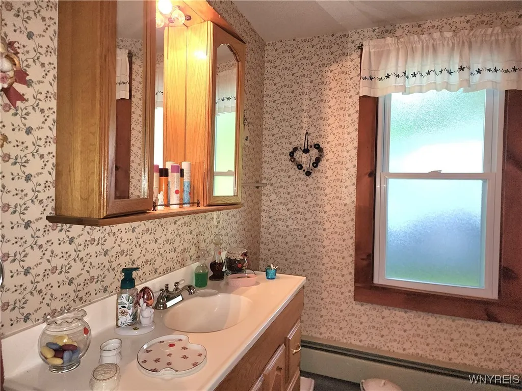 9854 Route 240, Ashford, New York 14171, Ashford, New York 14171, 3 Bedrooms Bedrooms, 9 Rooms Rooms,1 BathroomBathrooms,Residential,Closed,9854 Route 240, Ashford, New York 14171,0,B1612764