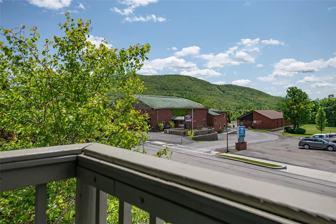 94 Main Street, Stamford, New York 12167, Stamford, New York 12167, 3 Bedrooms Bedrooms, 9 Rooms Rooms,1 BathroomBathrooms,Residential,Closed,94 Main Street, Stamford, New York 12167,0,R1610969