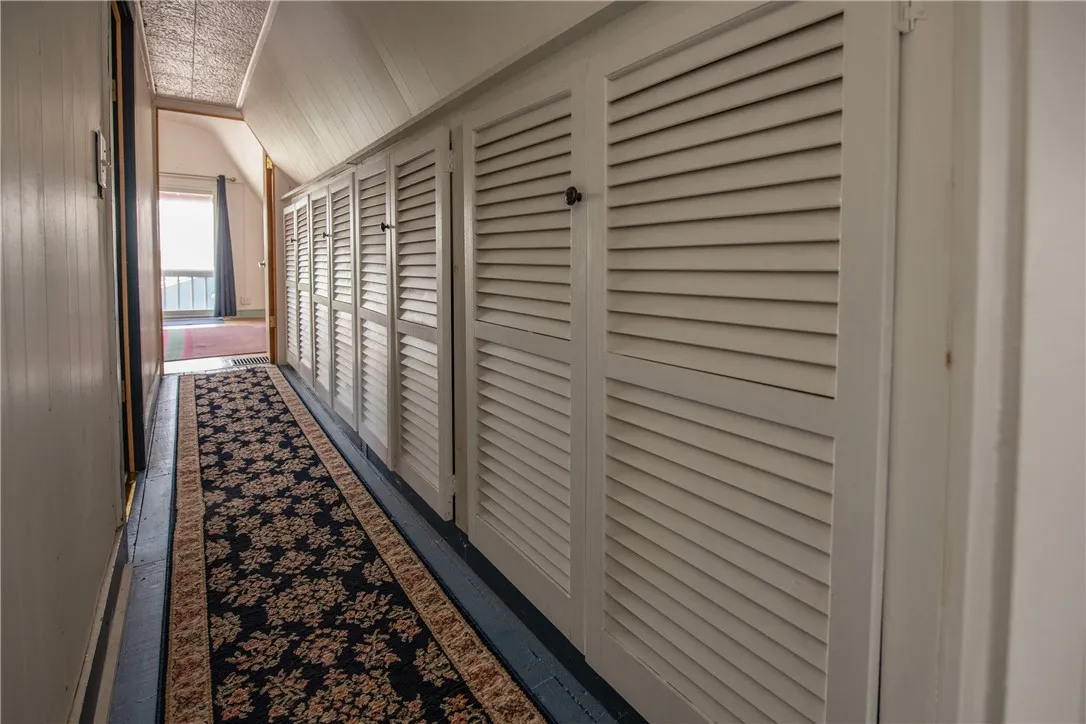 94 Main Street, Stamford, New York 12167, Stamford, New York 12167, 3 Bedrooms Bedrooms, 9 Rooms Rooms,1 BathroomBathrooms,Residential,Closed,94 Main Street, Stamford, New York 12167,0,R1610969